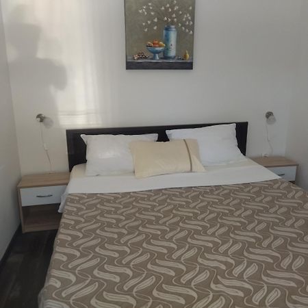 Apartment Tuja Jadrtovac Eksteriør billede