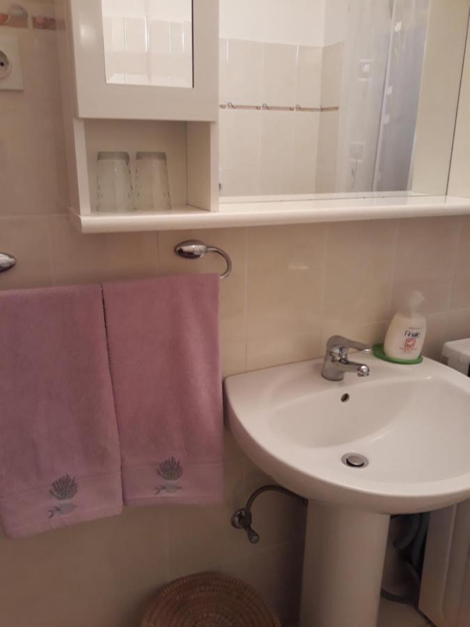 Apartment Tuja Jadrtovac Eksteriør billede